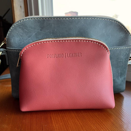 Classic Luna Pouch, holds a lot ! - customer review photo