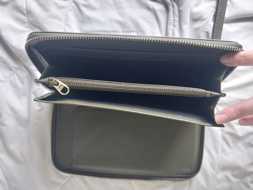A little too full with my phone - customer review photo