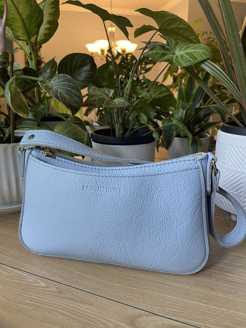 I'm so happy with my new Lucy shoulder bag. - customer review photo