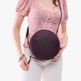 Larkspur Large | Circle shaped crossbody bag with top zipper