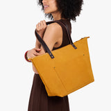 Dijon Zipper | Large leather tote bag with sturdy bridle handles and front pocket
