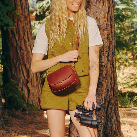 Nutmeg*Small | Petite leather Crossbody with a flap and magnetic closure