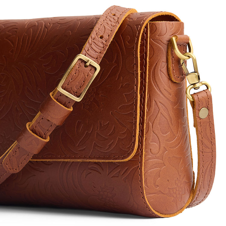 Removable and Adjustable Crossbody Strap
