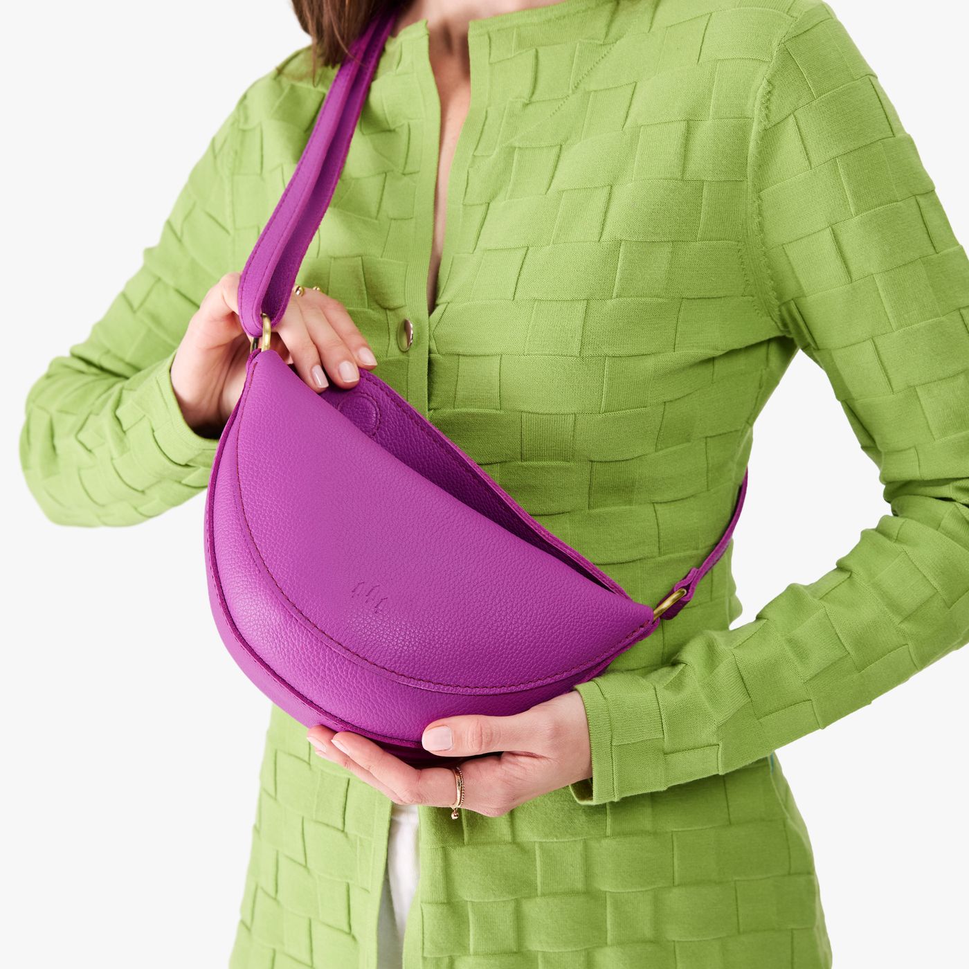 Cattleya*Small | Half circle shaped sling bag