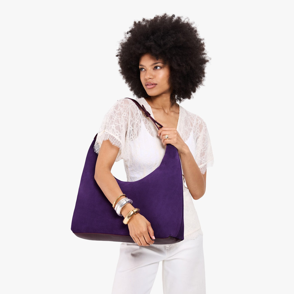 Imperial*Large*Classic | U-shaped shoulder bag with adjustable strap and fringe detail
