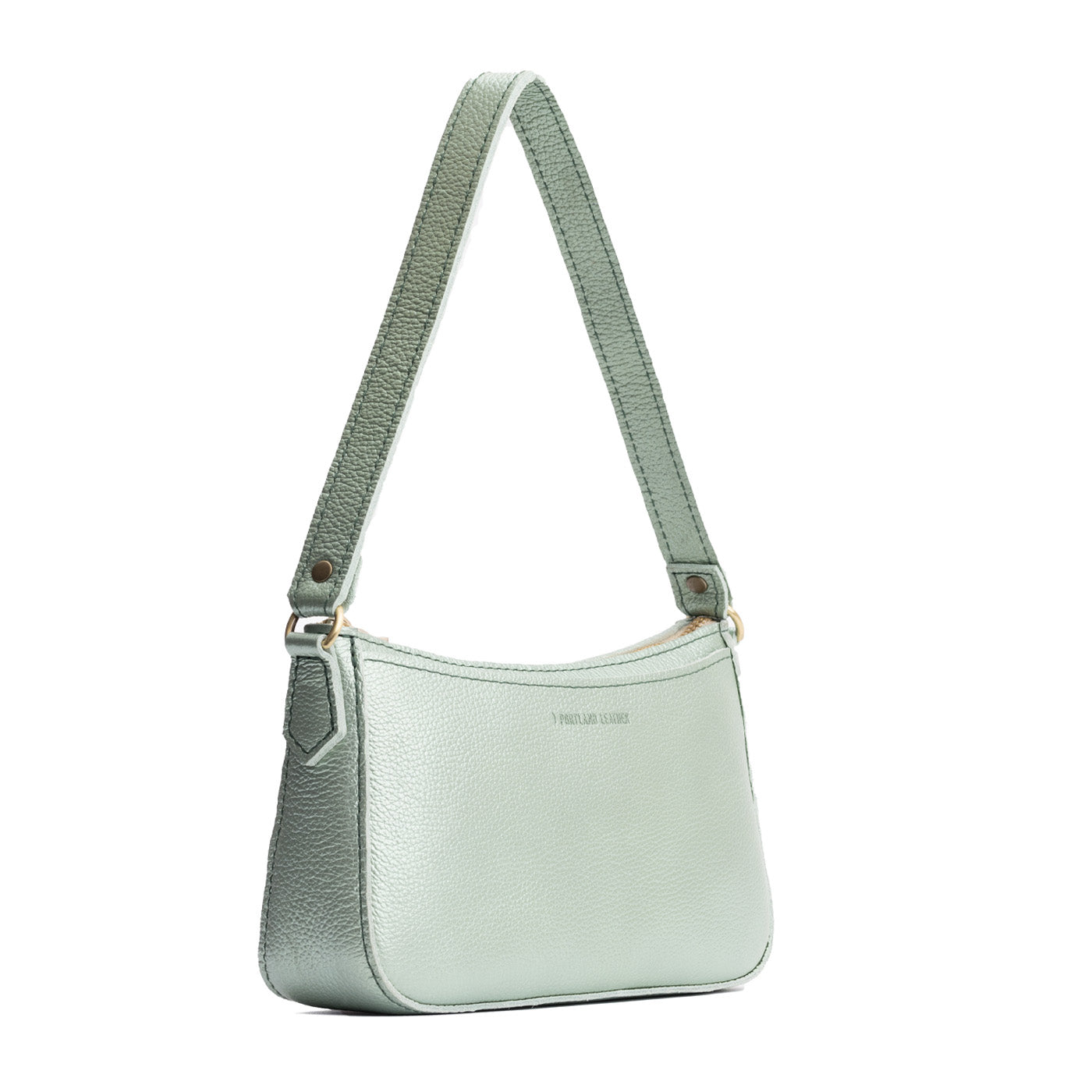 Beetle | Petite bean shaped shoulder bag with a zipper closure