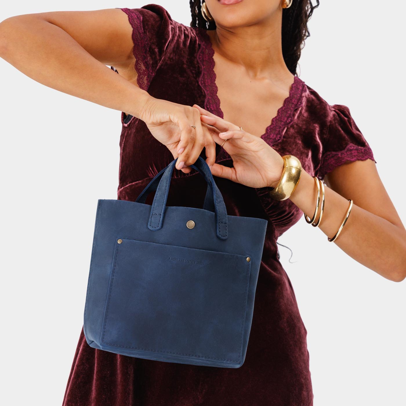 Deep Water*Classic | Crossbody tote bag with snap closure and front pocket