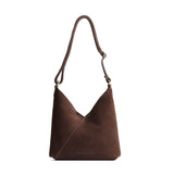Stagecoach Small | Petite shoulder bag with adjustable strap and magnetic snap closure
