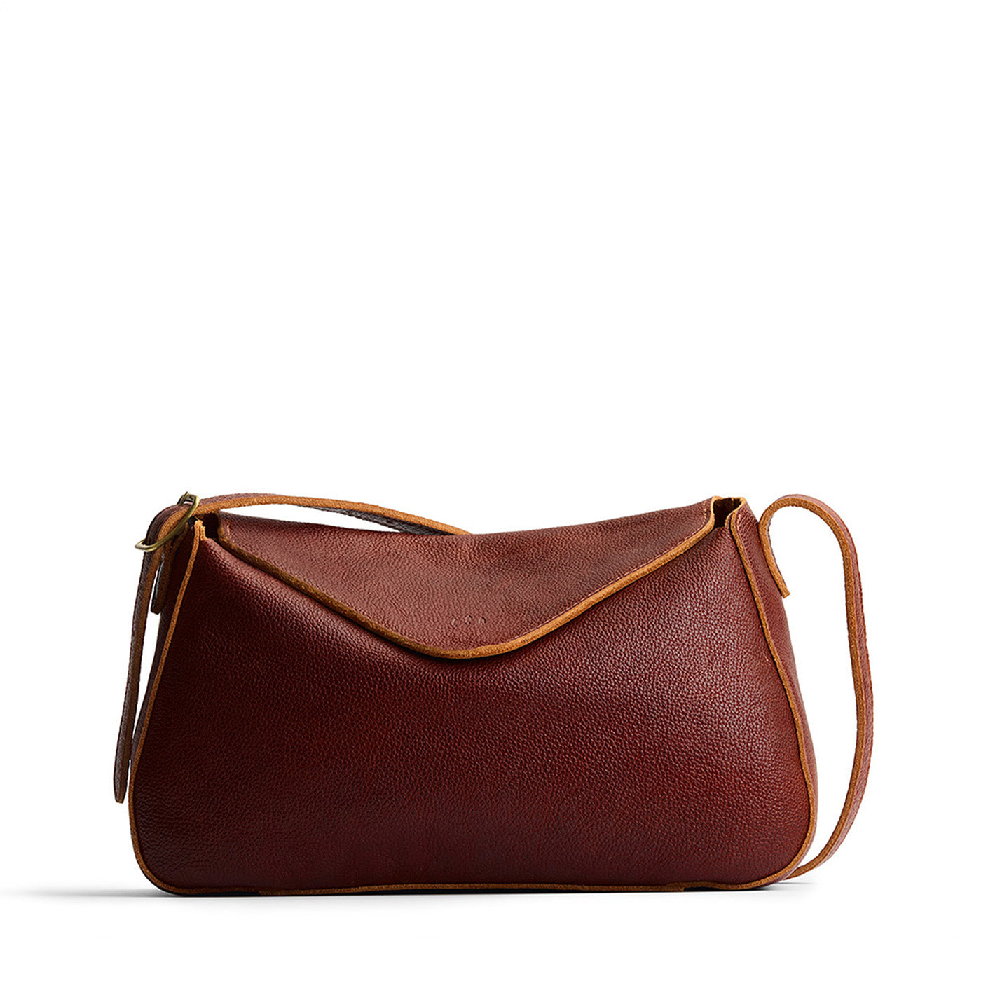 Nutmeg*Medium | Leather Crossbody with a flap and magnetic closure