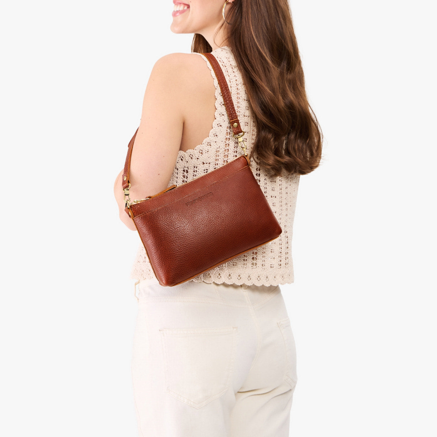 Nutmeg*Classic | Zip top crossbody bag with detachable strap