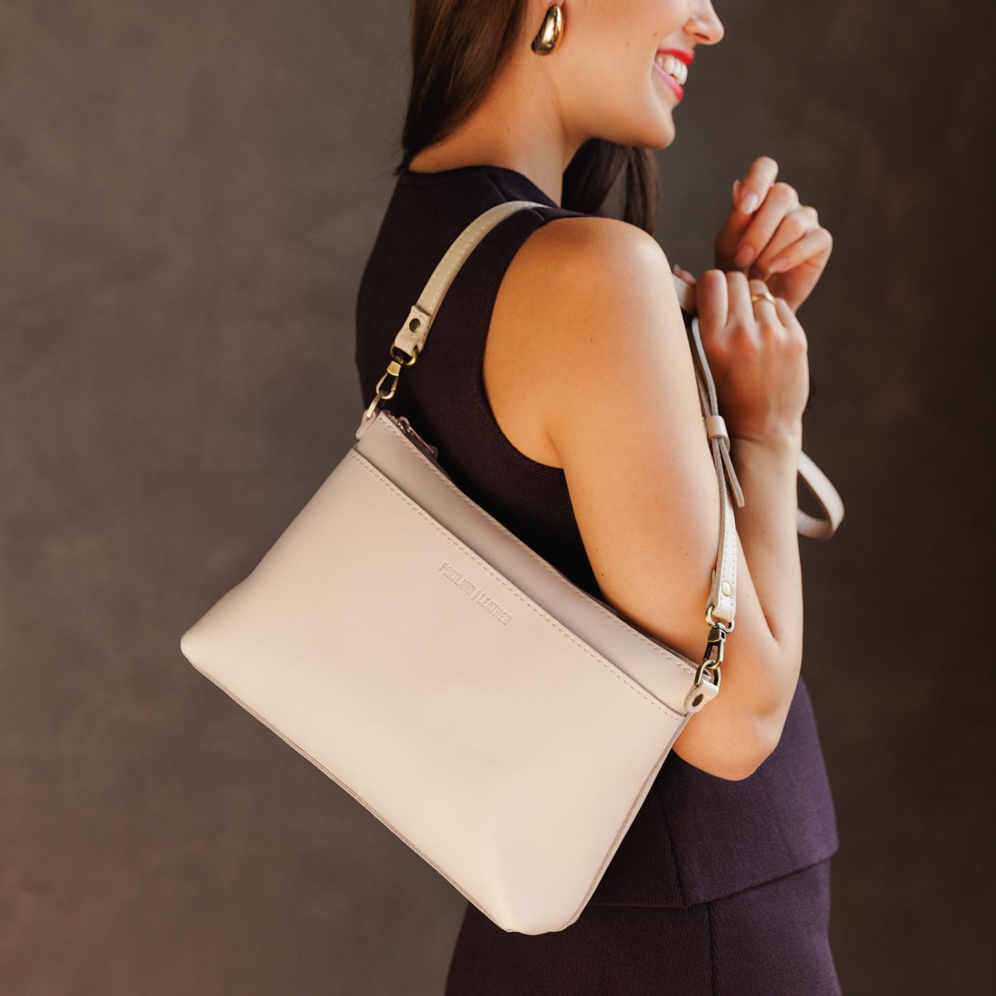 Bone*Large | Zip top crossbody bag with detachable strap