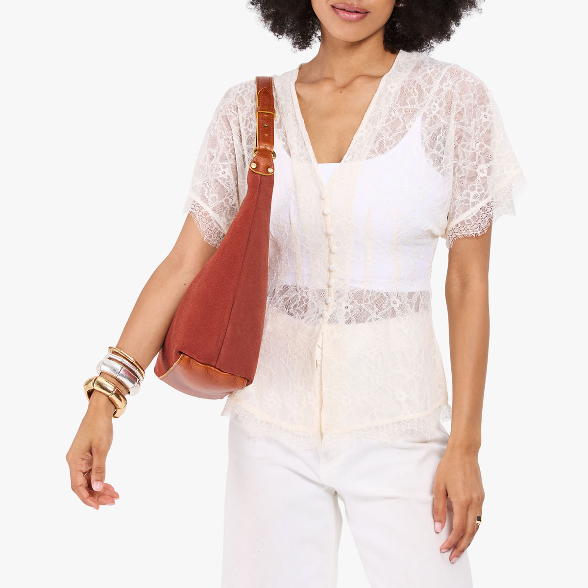 Cinnabar*Small*Classic | U-shaped shoulder bag with adjustable strap and fringe detail