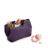 Empire | Leather makeup bag with folded sides and zipper closure