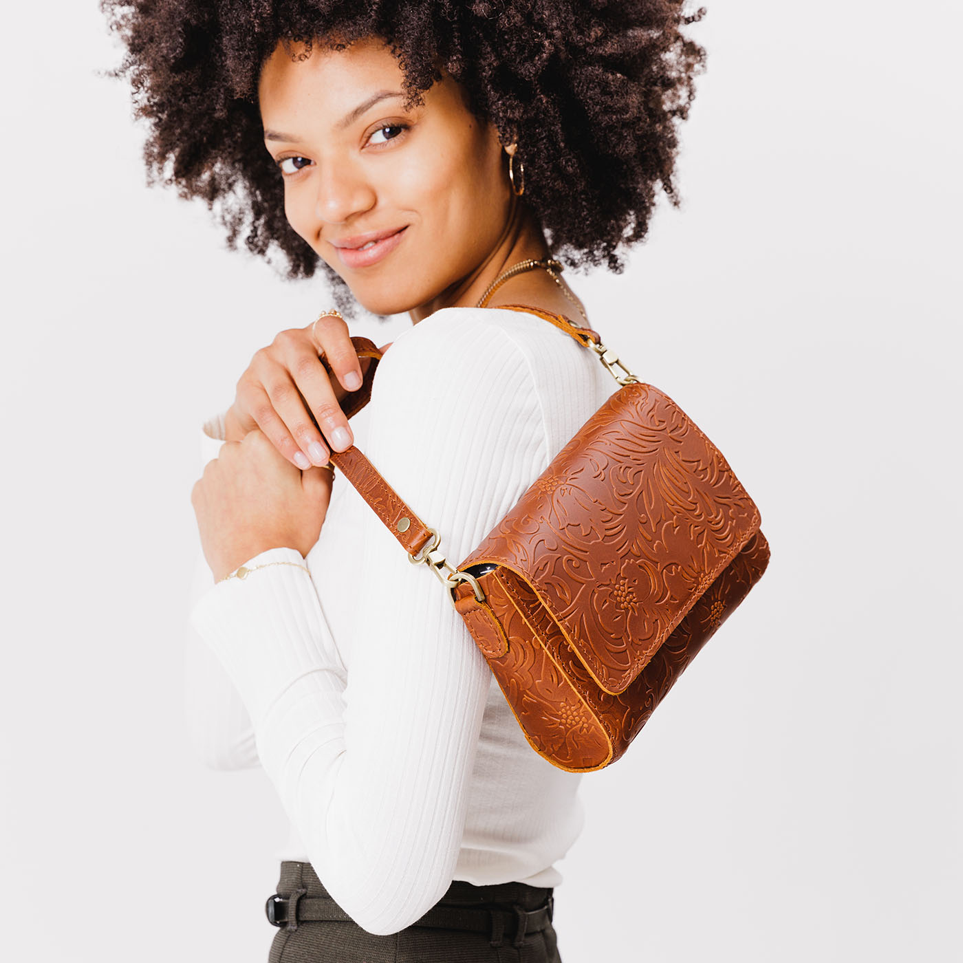 Meadow*Mini | Small Leather Crossbody Bag with Magnetic Messenger Bag Closure